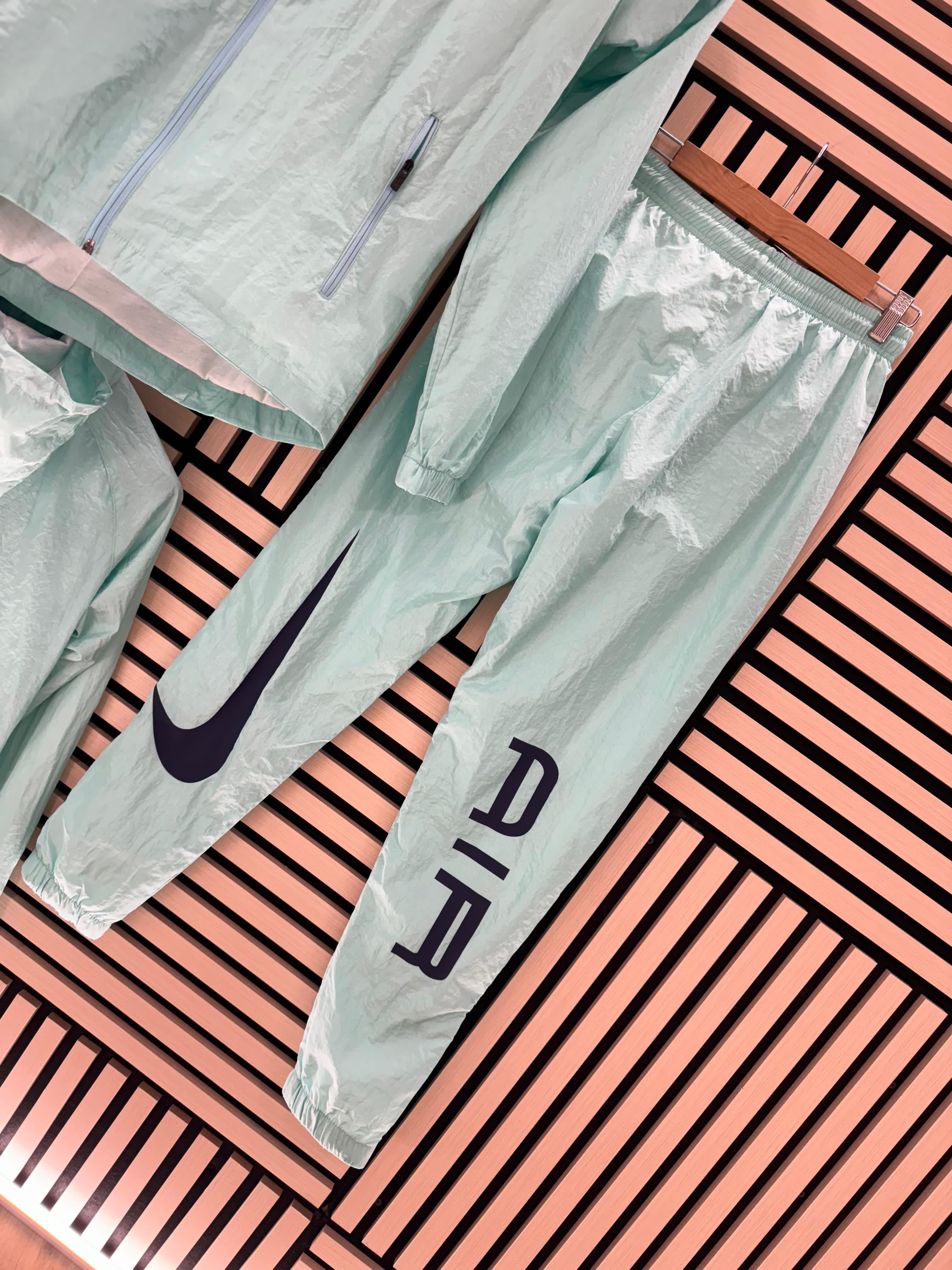 Chándal Nike Air Gris