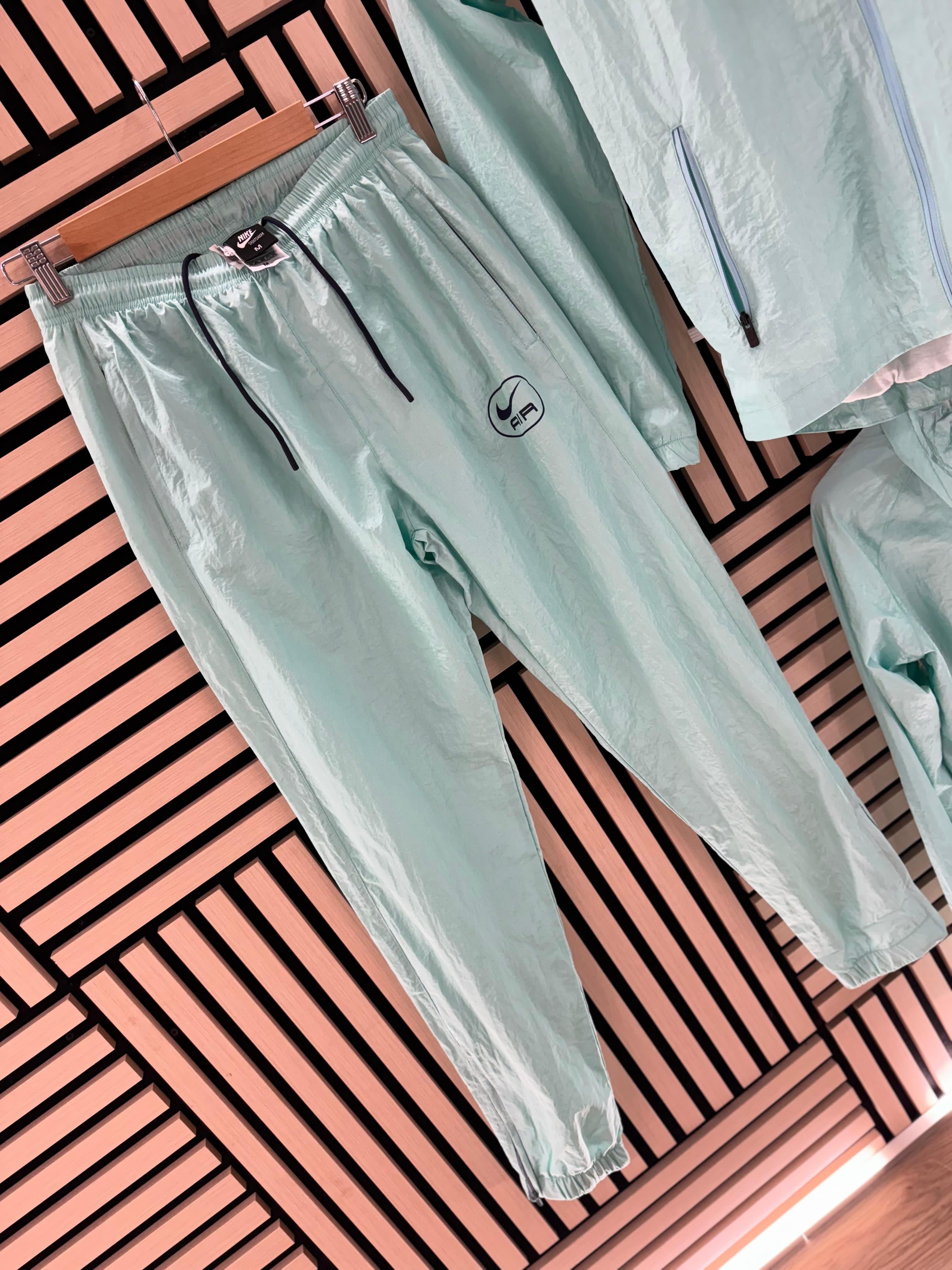 Chándal Nike Air Gris