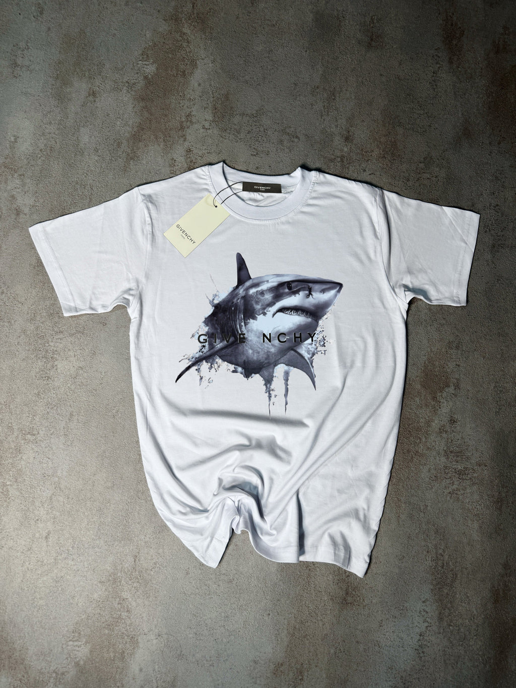 Camiseta Givenchy
