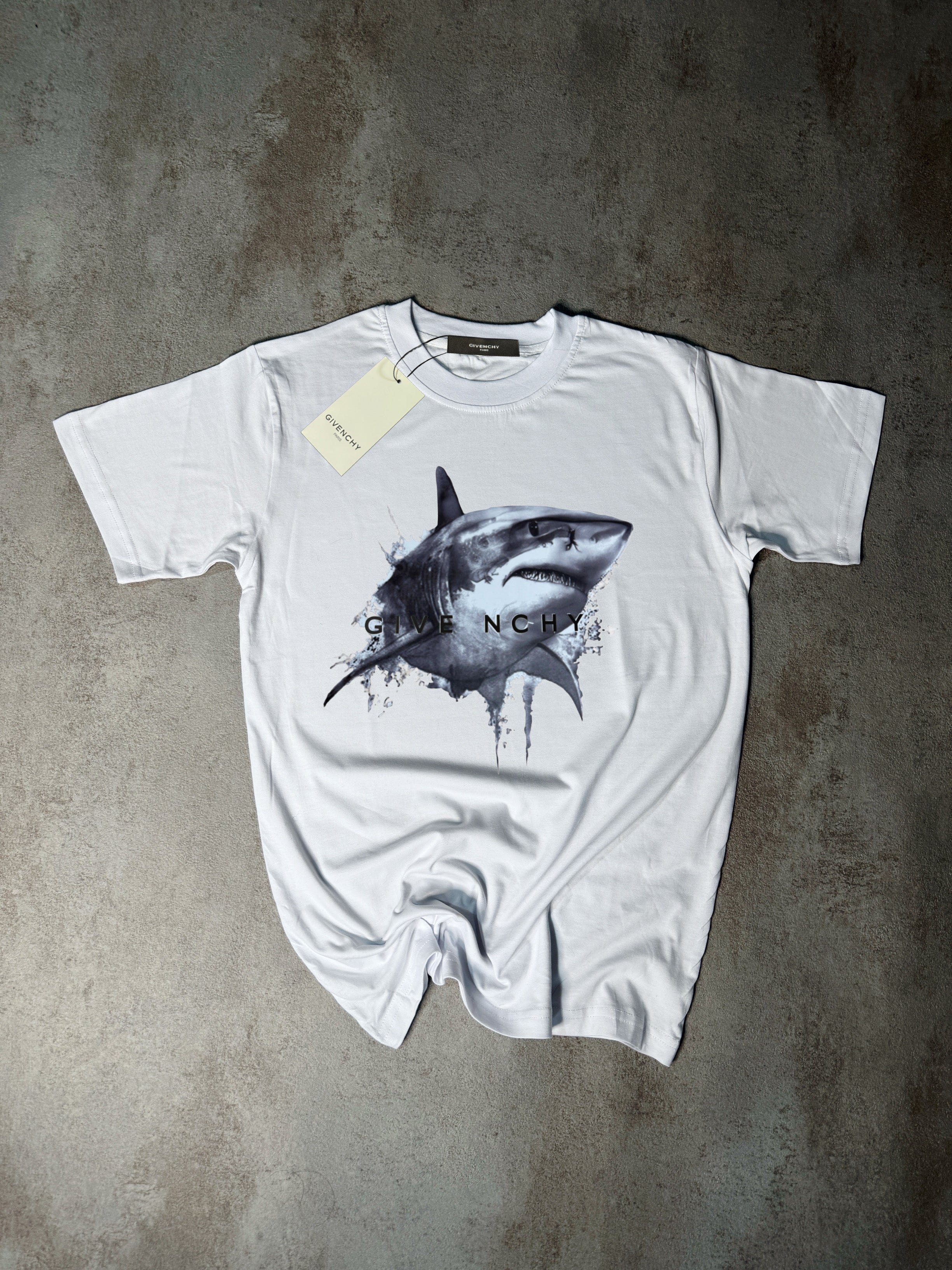 Camiseta Givenchy