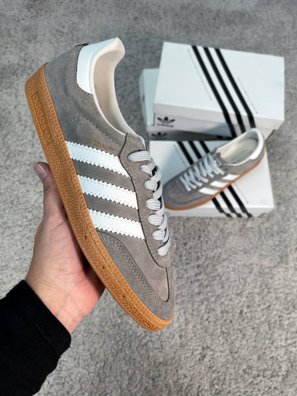 Adidas Spezial Grises