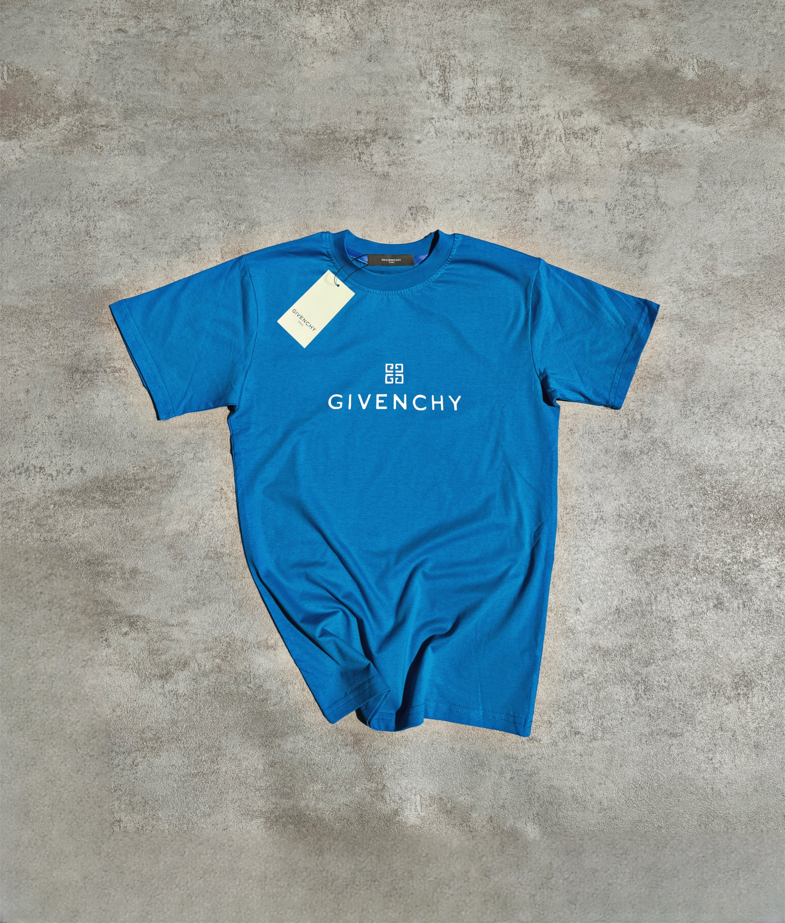 Camiseta Givenchy