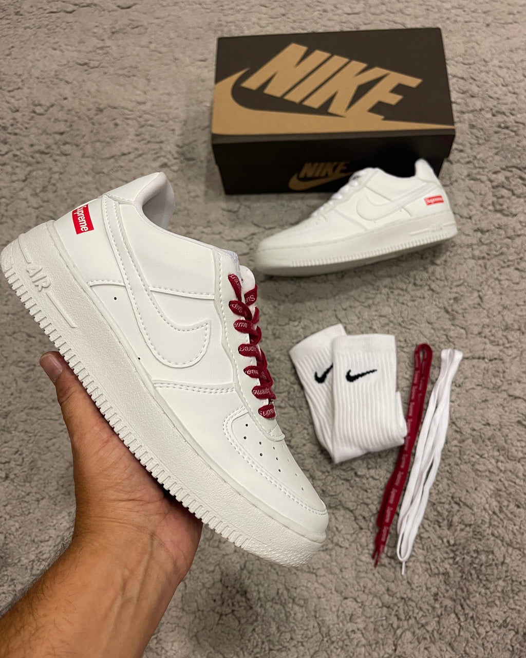 Nike Air Force x Supreme