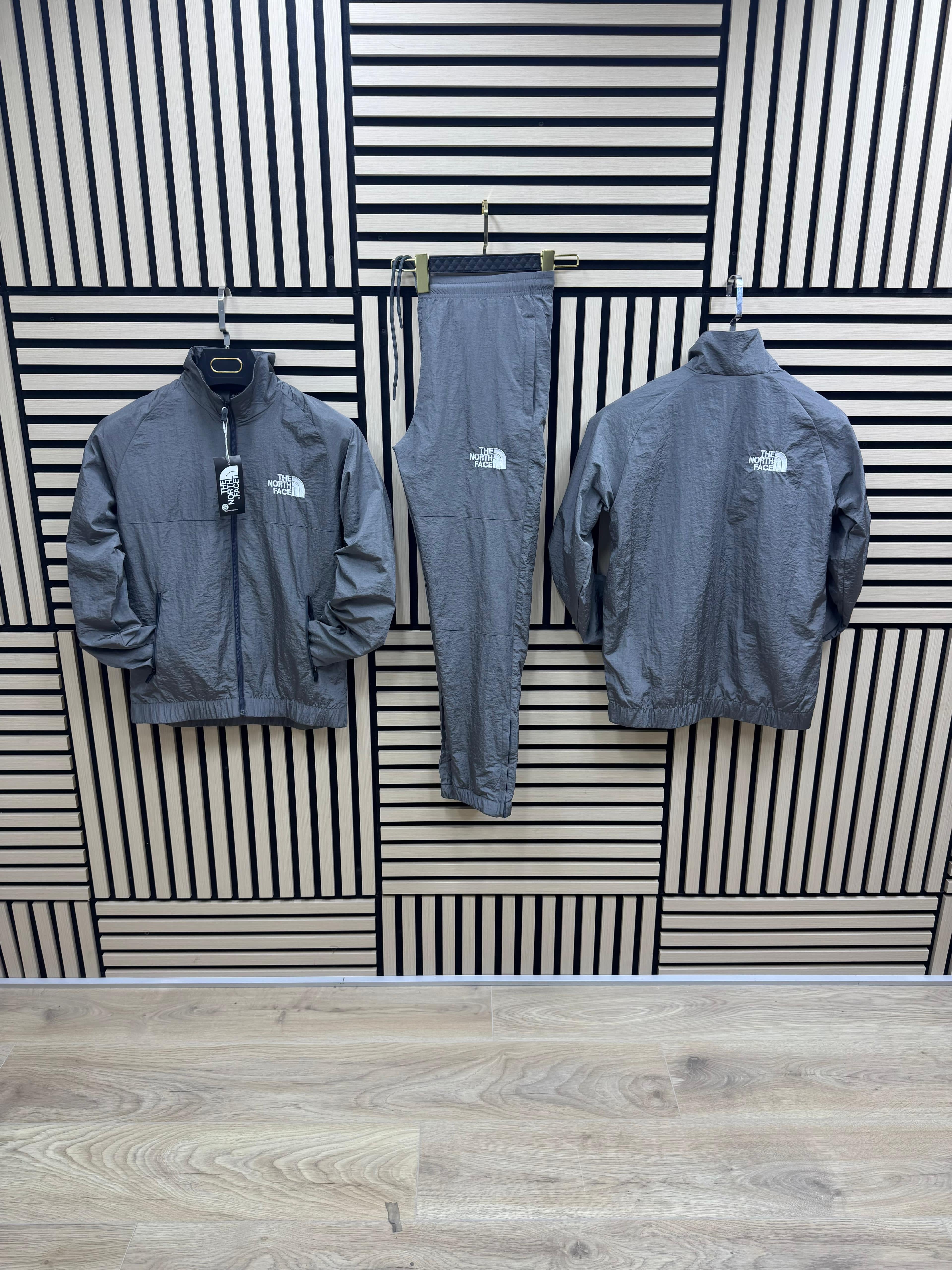 Chandal The North Face Gris
