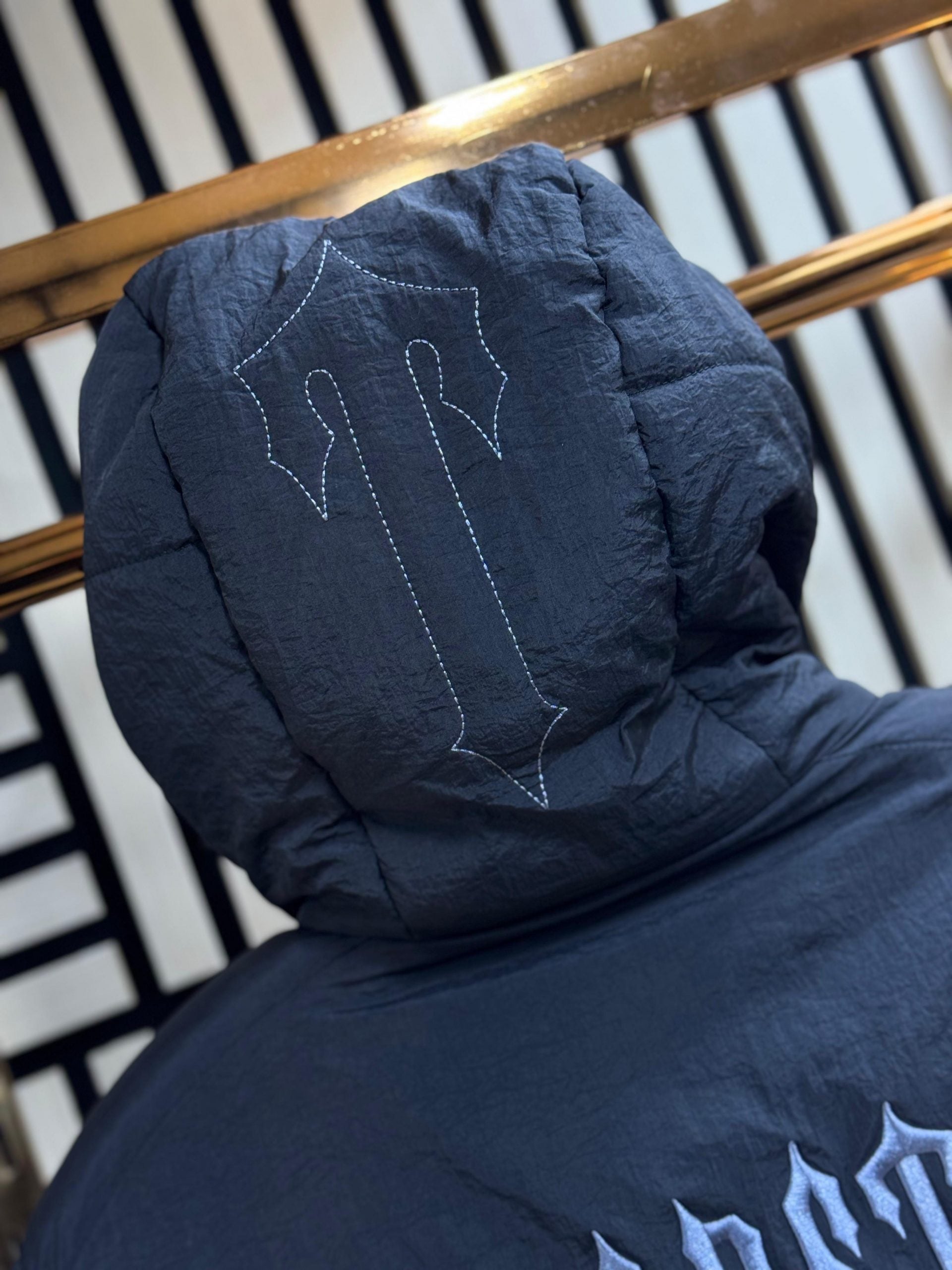 Abrigo Trapstar Negro Mujer