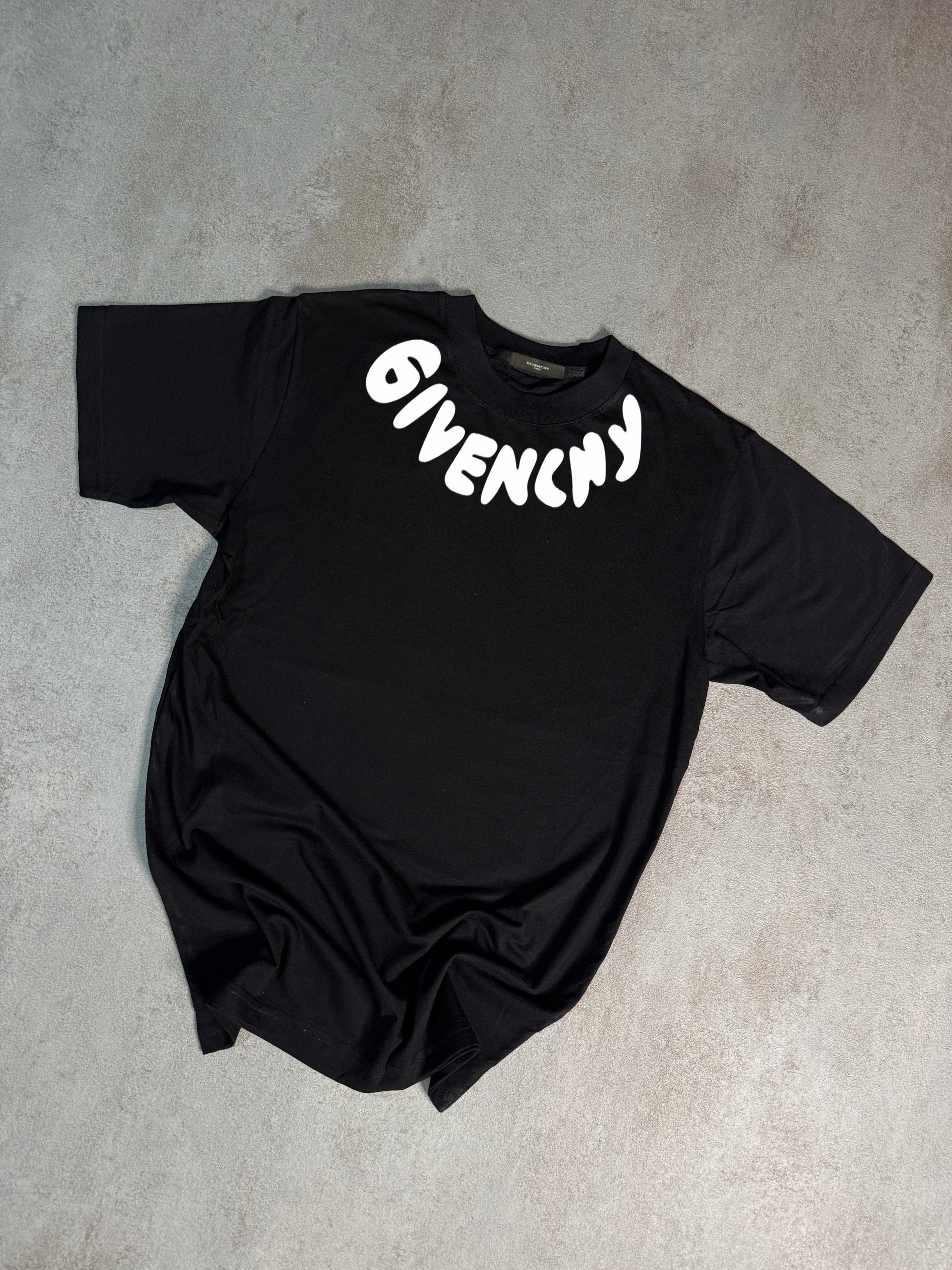 Camiseta Givenchy