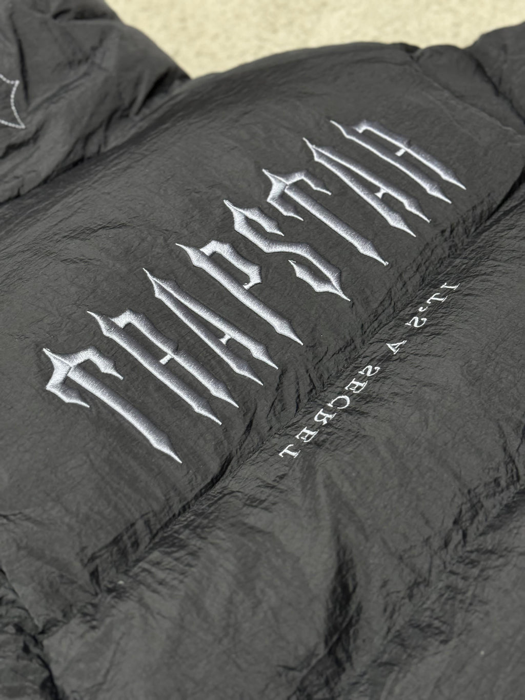 Abrigo Trapstar Negro hombre