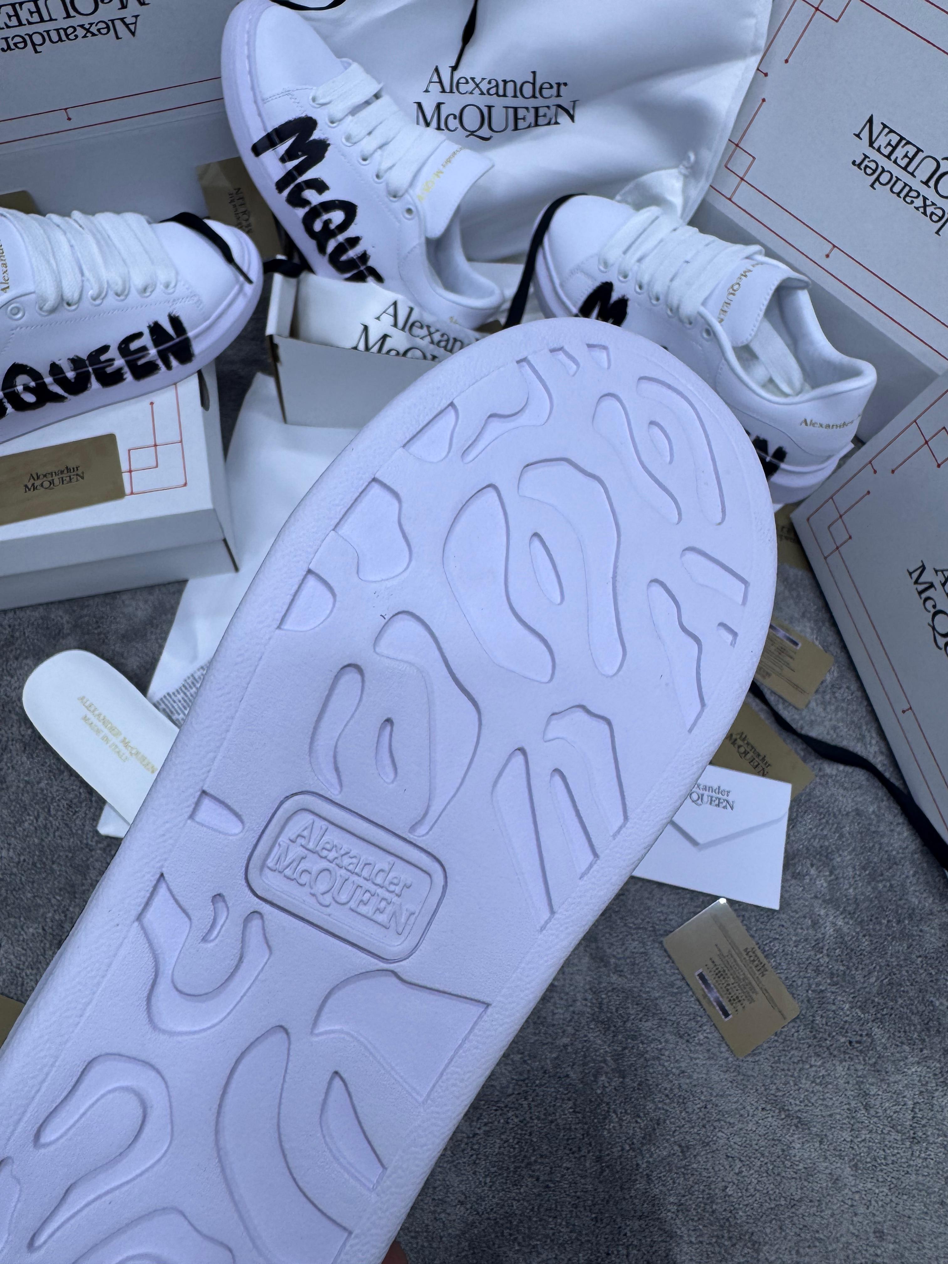 Alexander Mcqueen Graffiti Blancas