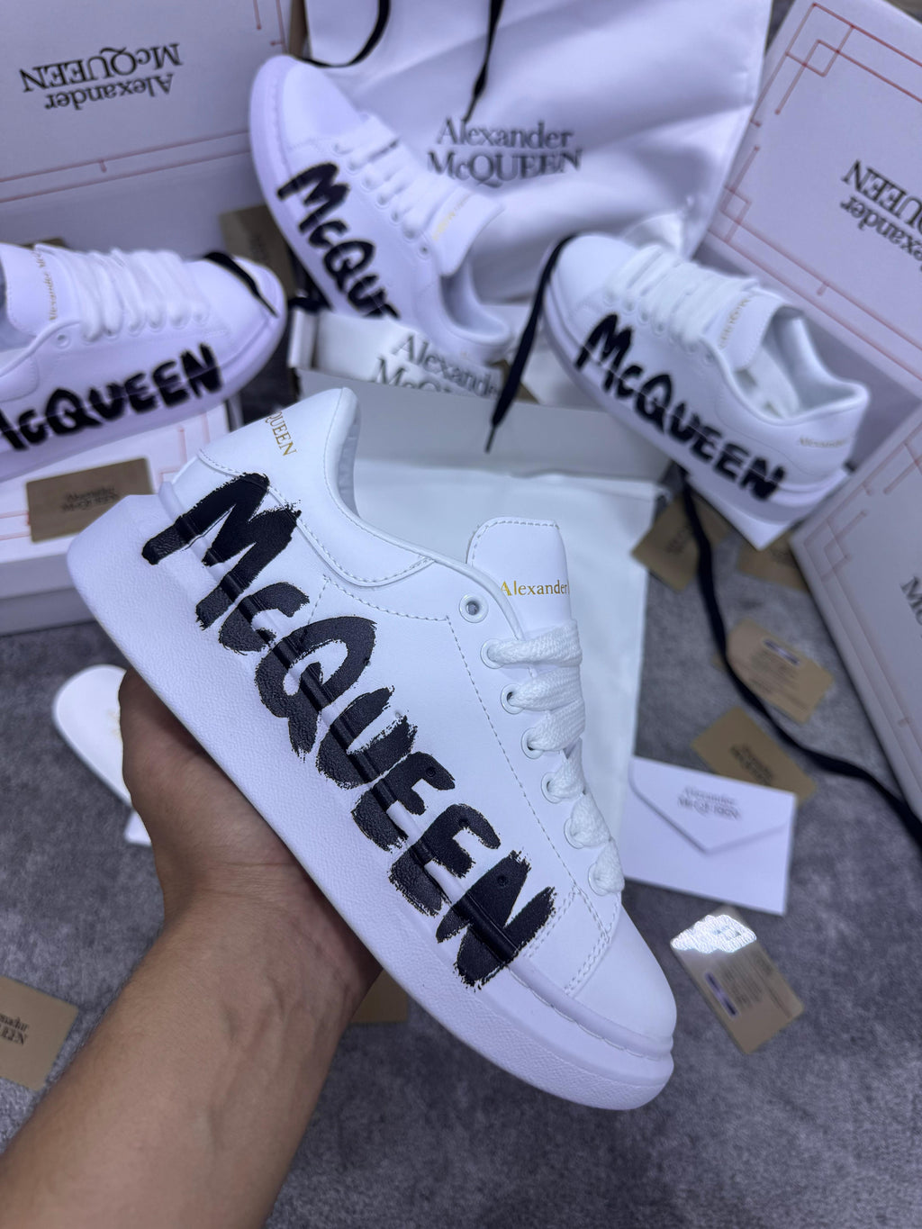 Alexander Mcqueen Graffiti Blancas