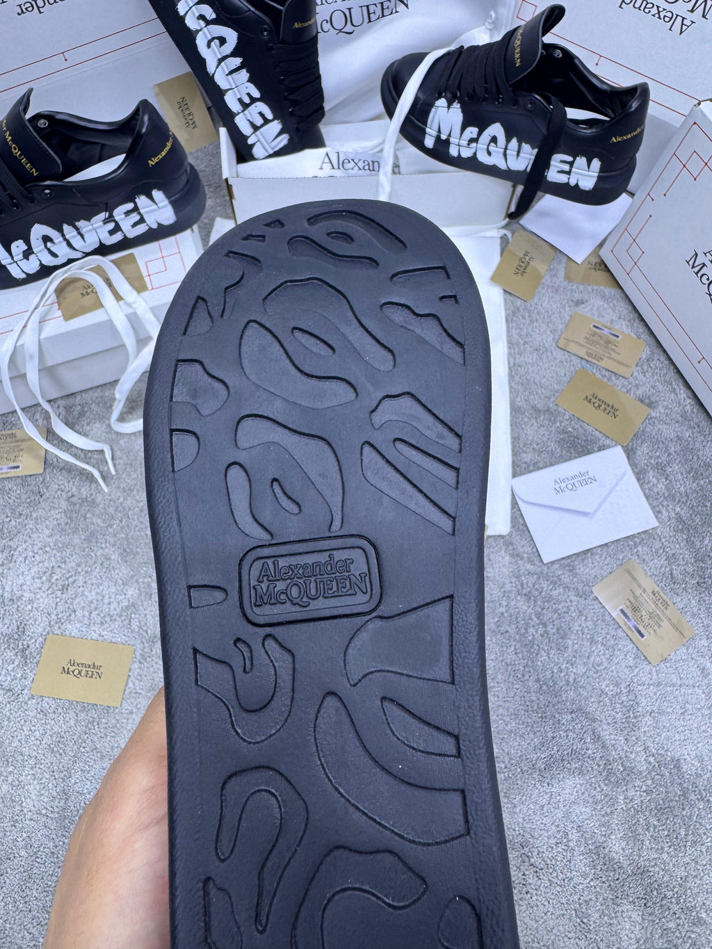 Alexander Mcqueen Graffiti Negras