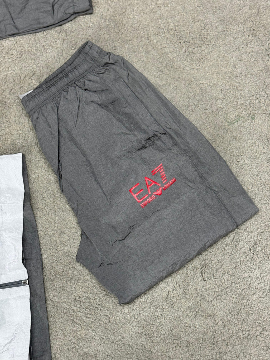 Chandal Emporio Armani Gris