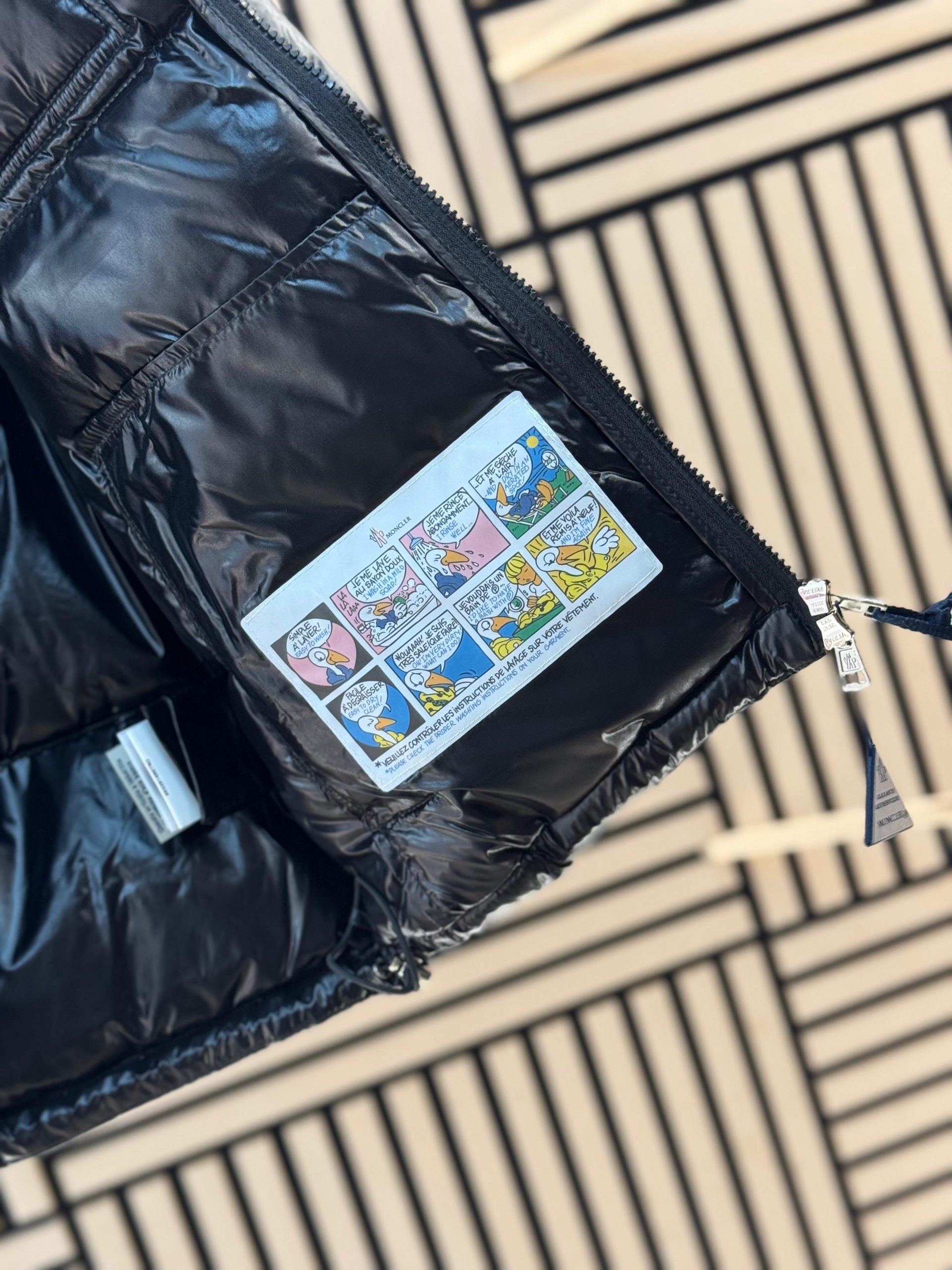 Abrigo Moncler Negro