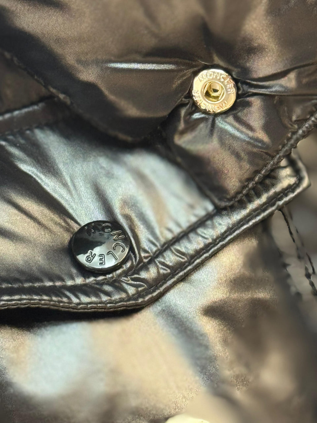 Abrigo Moncler Negro