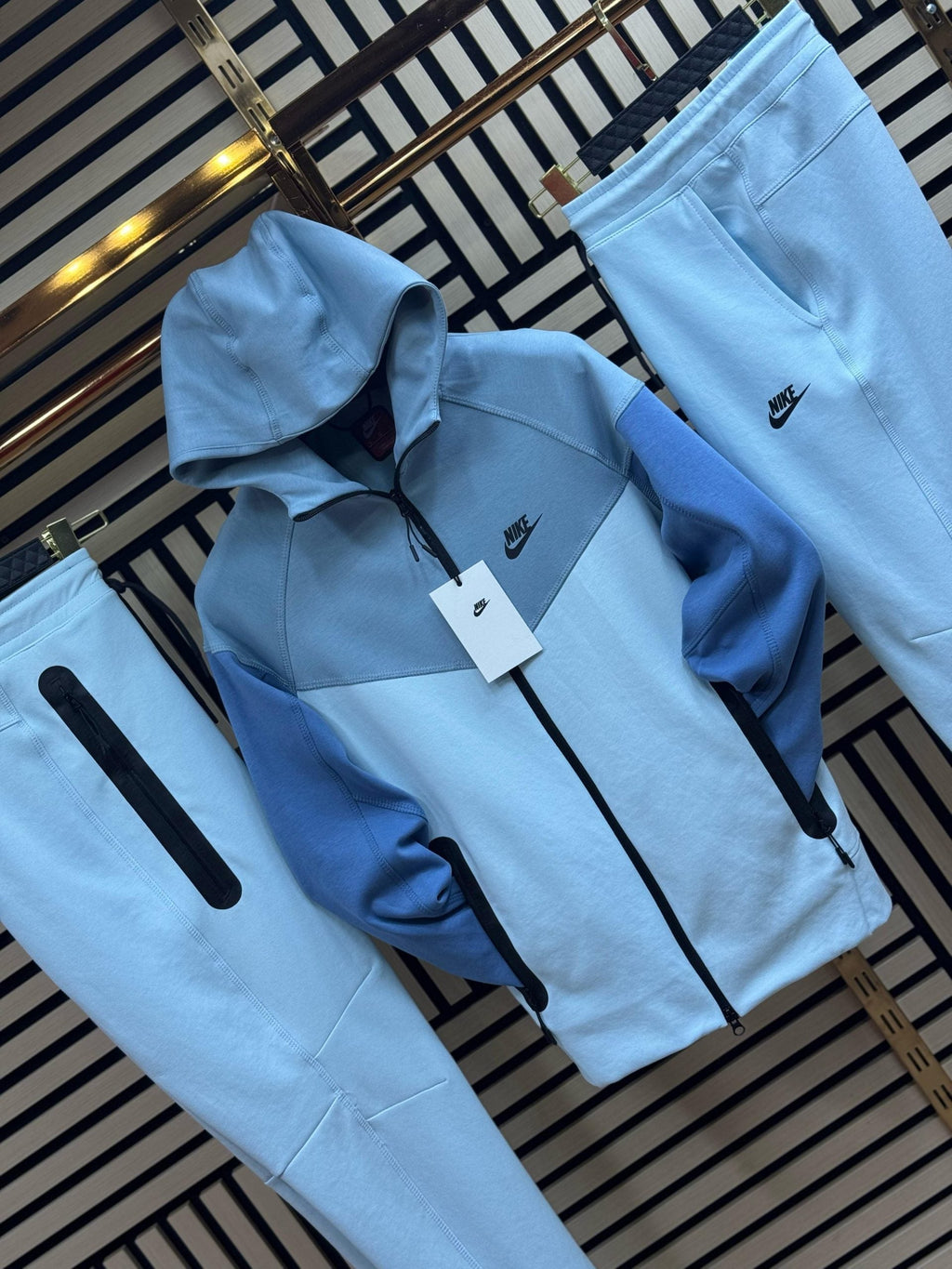 Chandal Nike Tech Azul