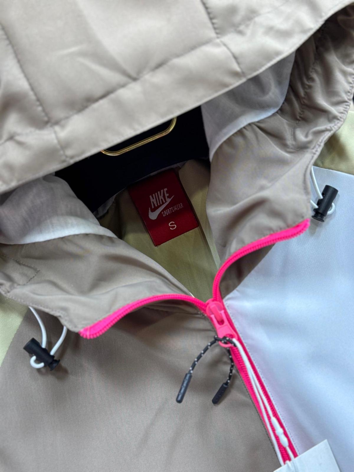 Chandal Nike Marrón