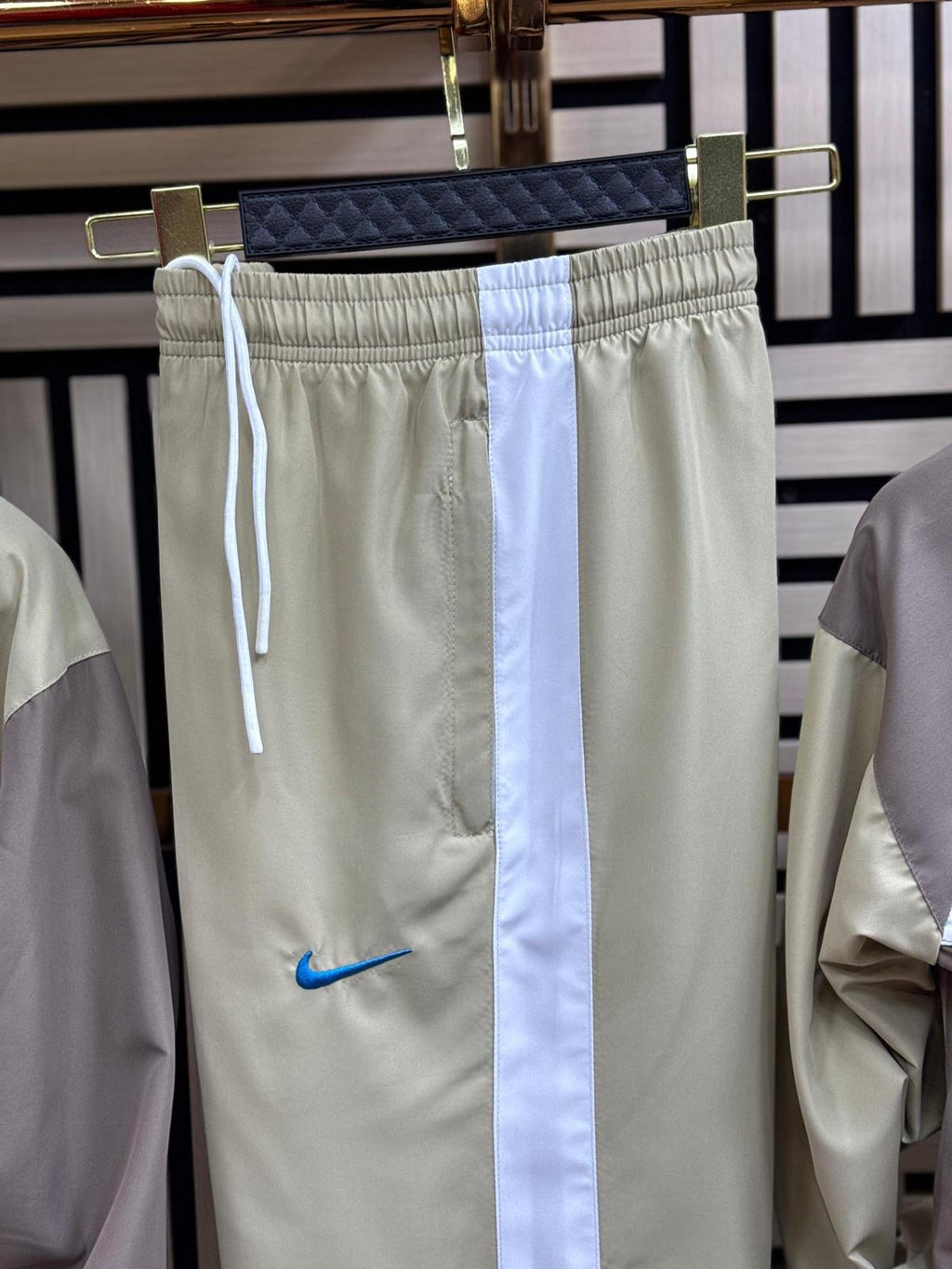 Chandal Nike Marrón