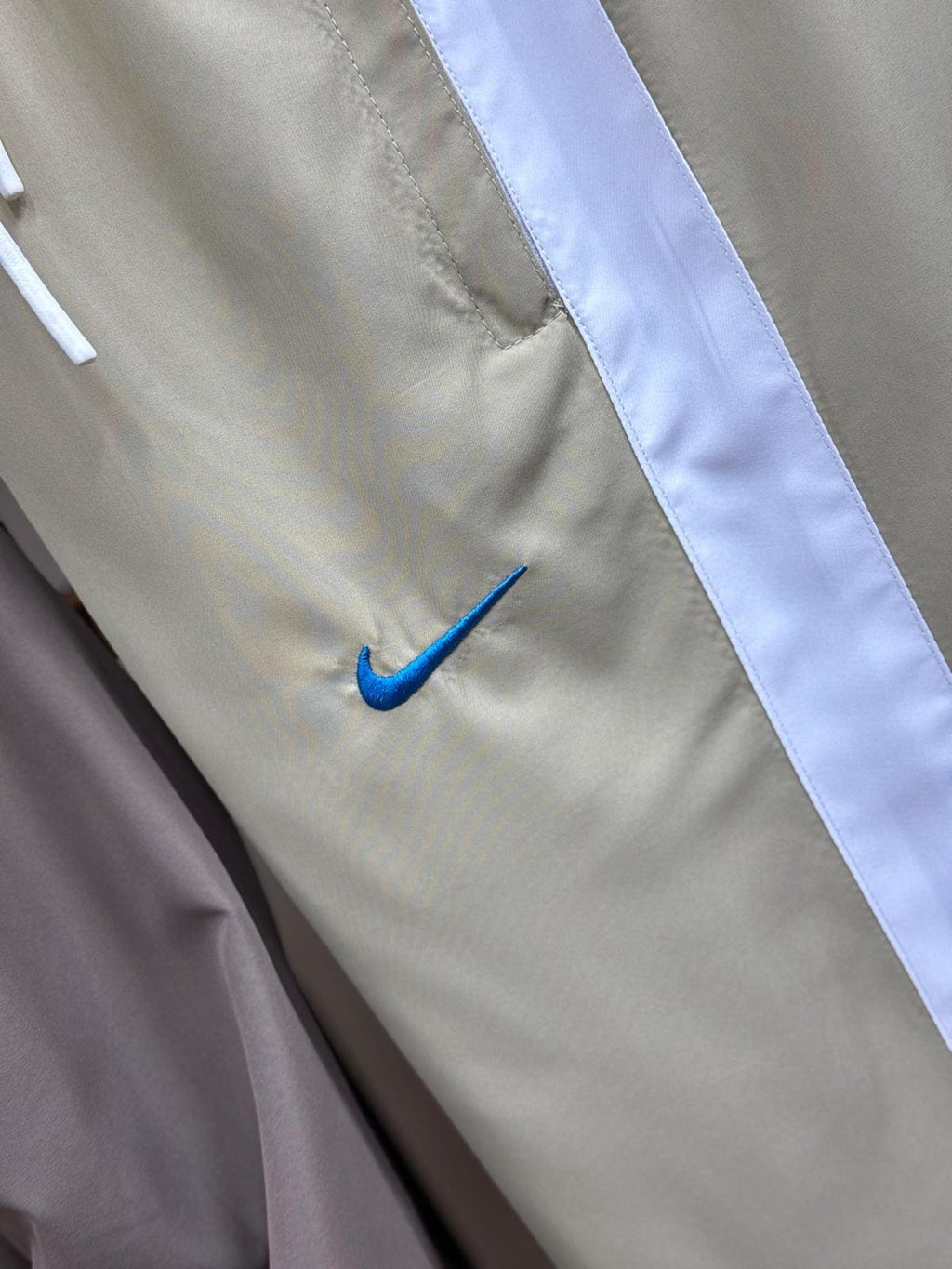 Chandal Nike Marrón