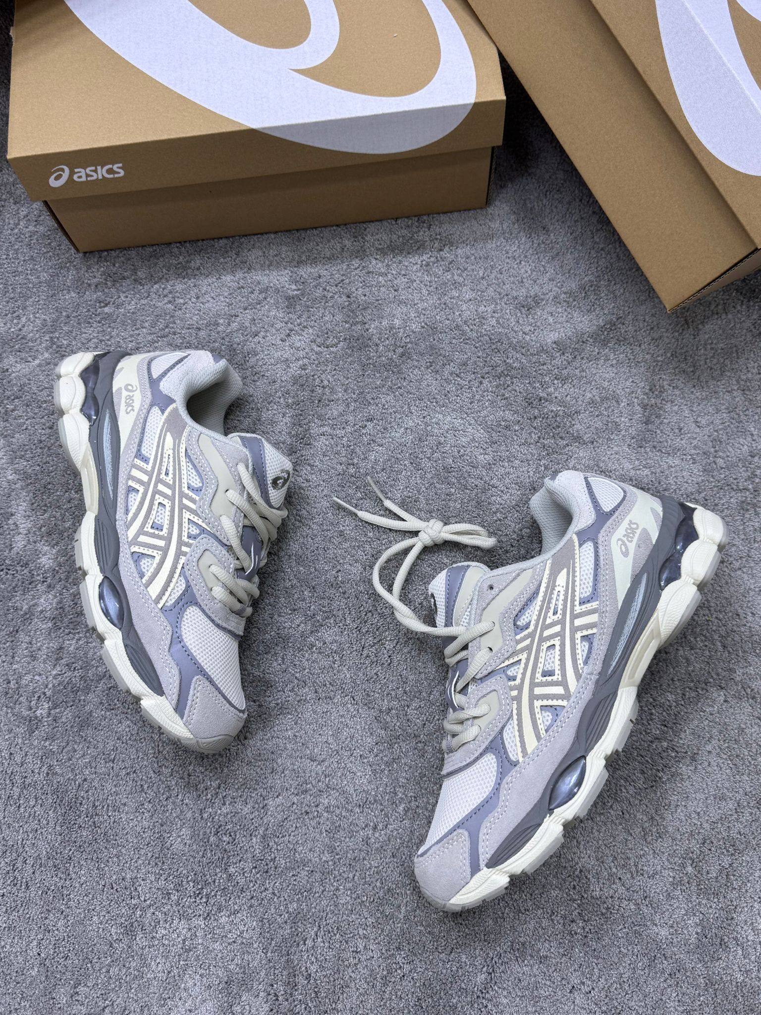 Asics GEL-NYC Grises