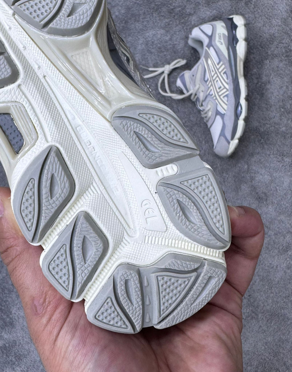 Asics GEL-NYC Grises