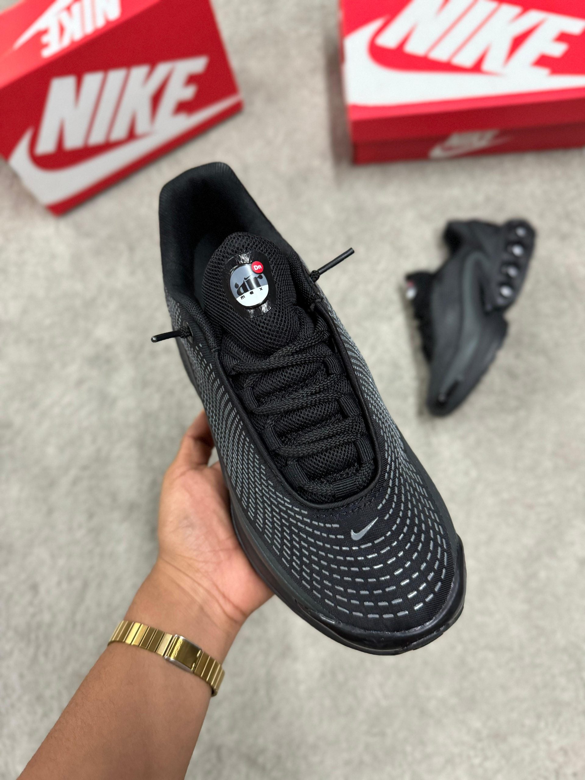 Air Max DN Negras