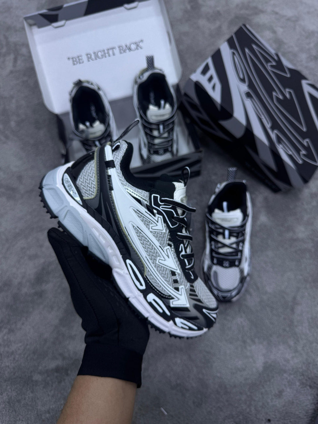 Off-White Be Right Negras/Plata