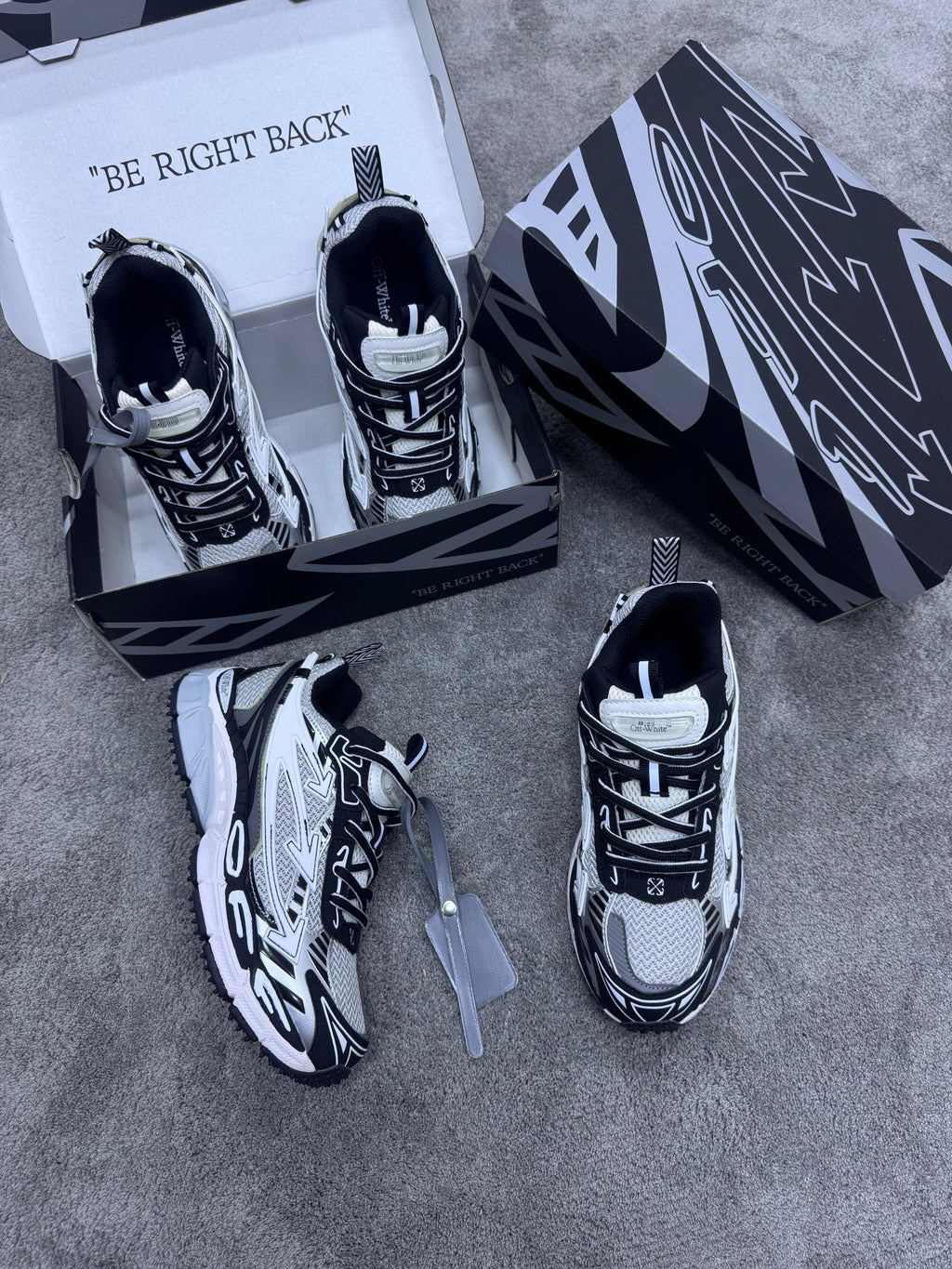 Off-White Be Right Negras/Plata