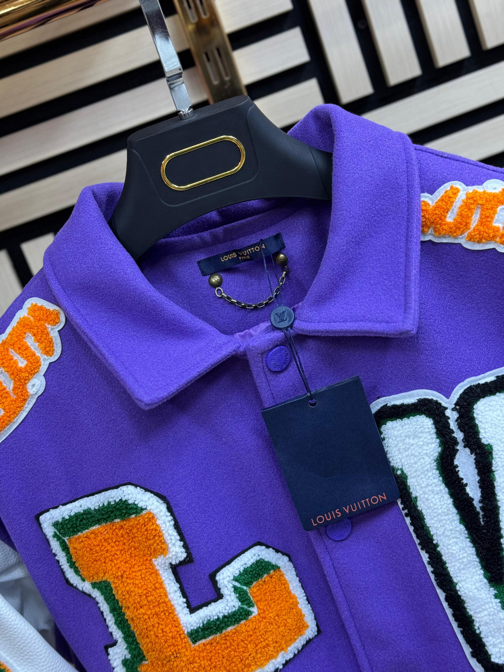 Chaqueta Louis Vuitton Morada
