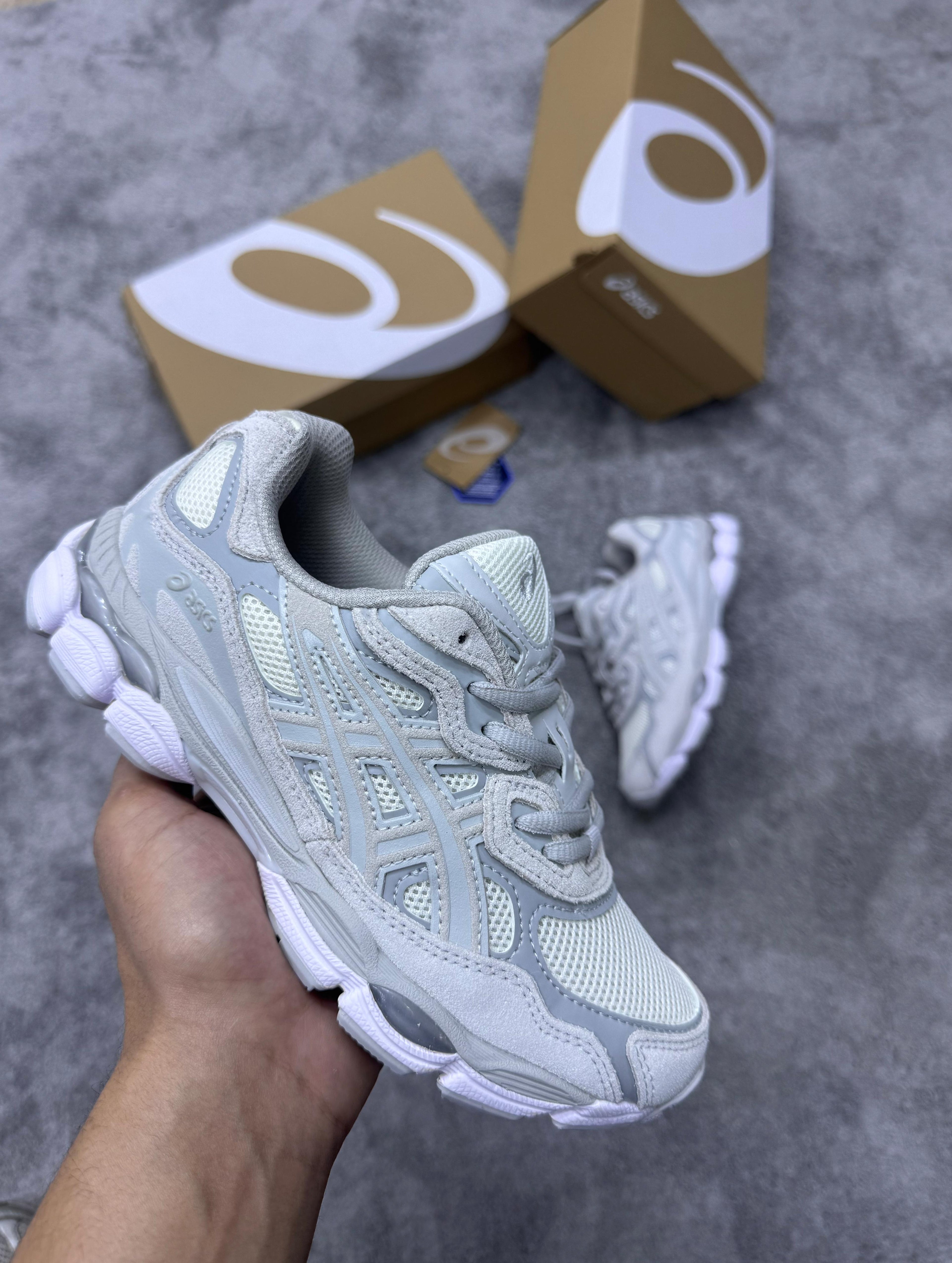 Asics GEL-NYC grises
