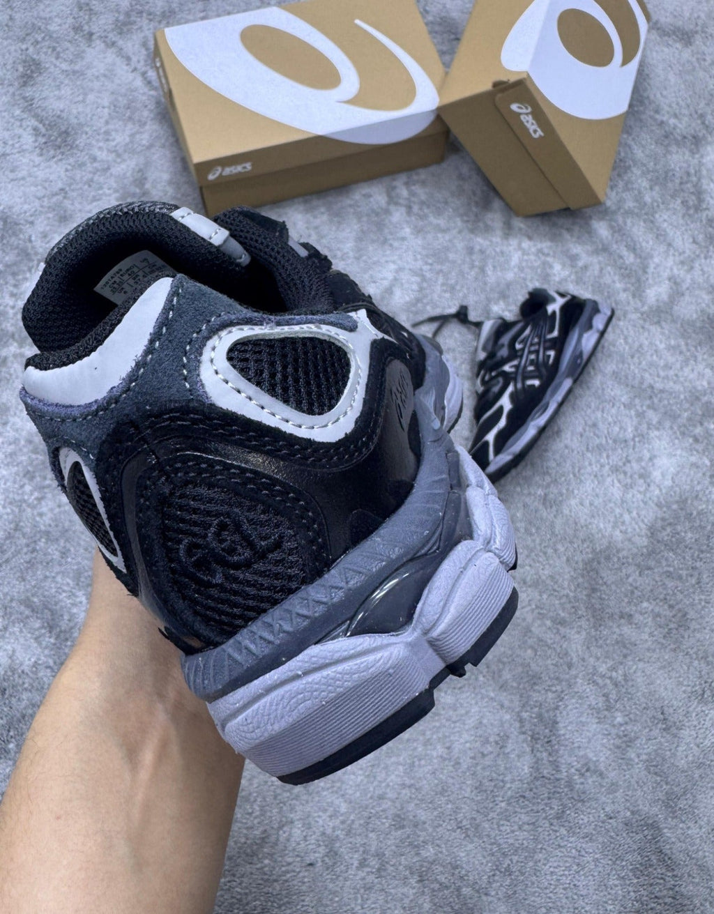 Asics GEL-NYC Negras