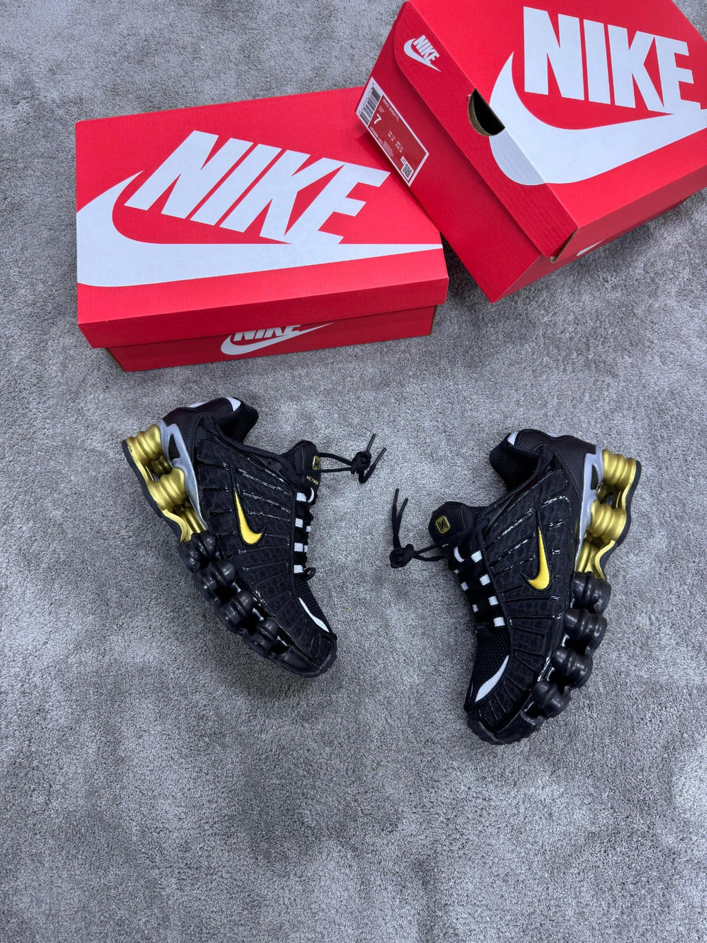 Nike SHOX TL Doradas
