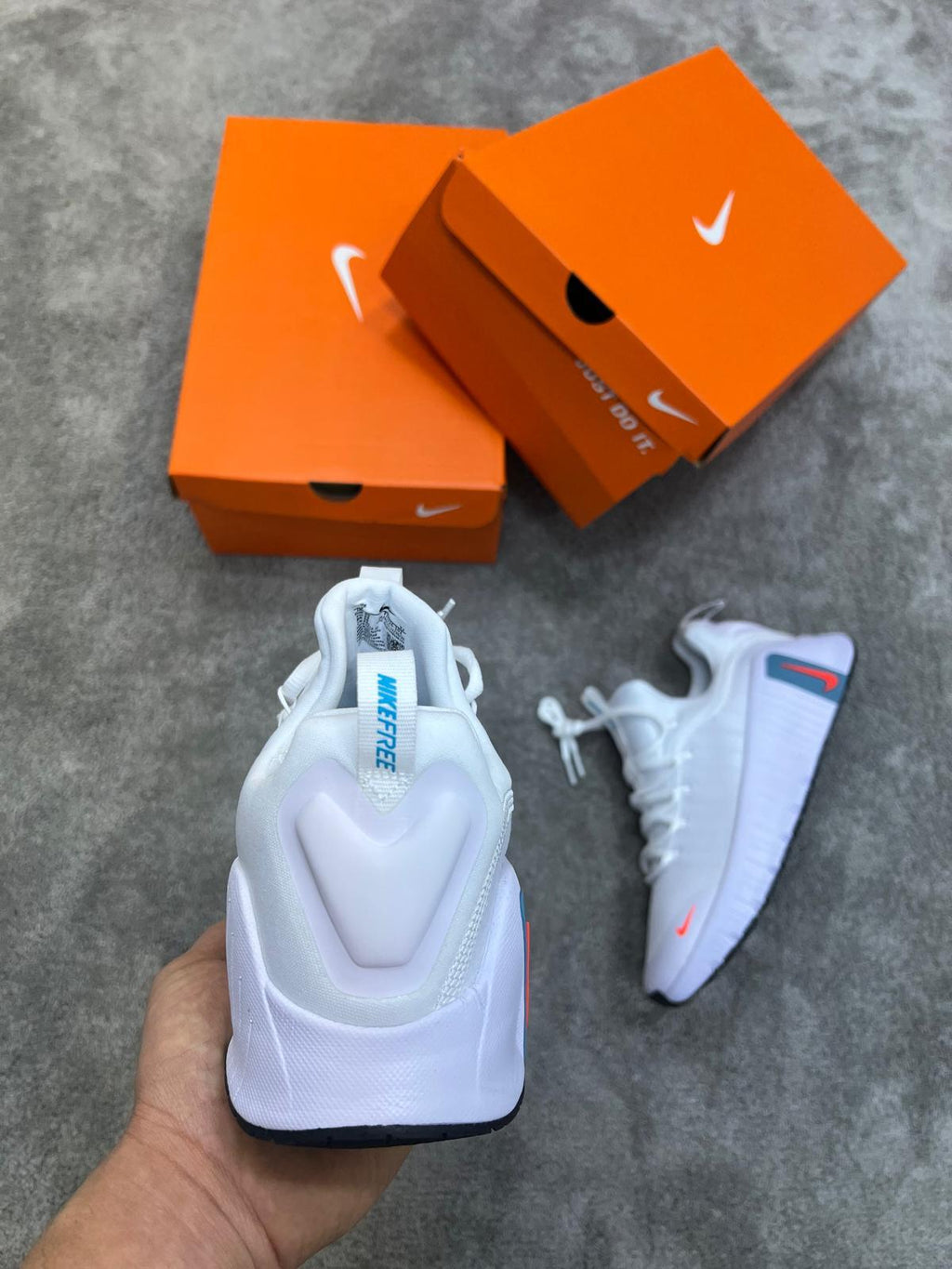 Nike Free Metcon Blancas