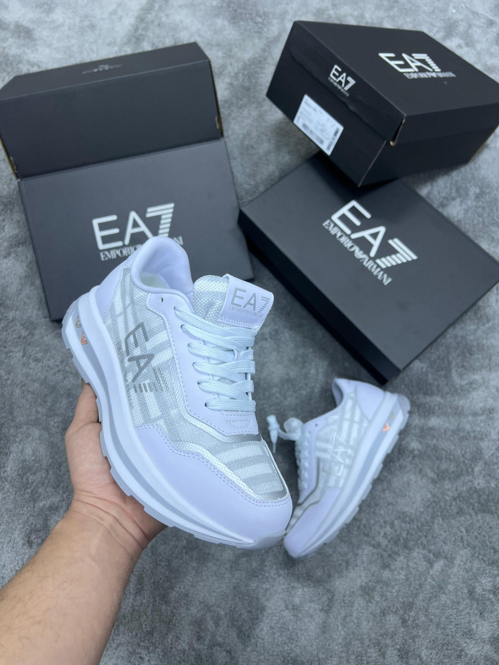 Emporio Armani Blancas
