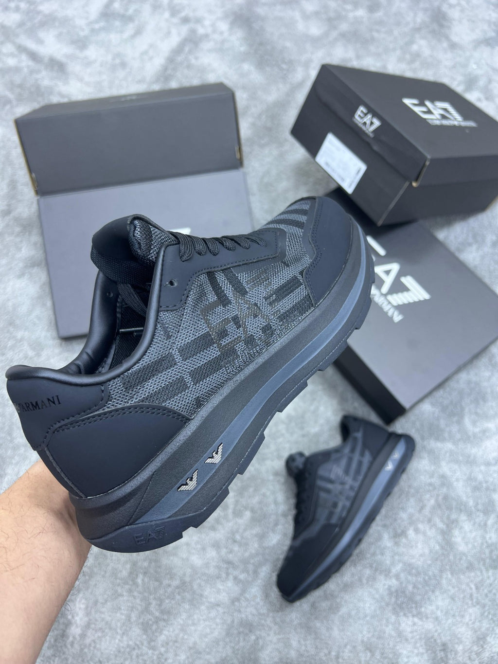 Emporio Armani Negras