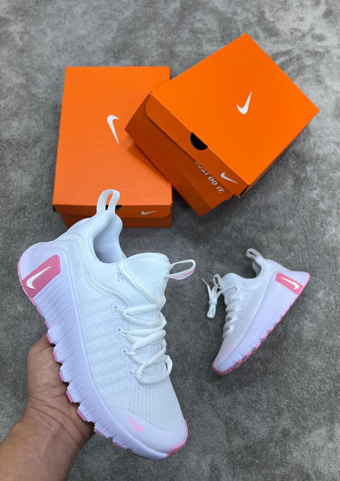 Nike Free Metcon Rosas/Blancas