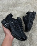 Nike TN Negras